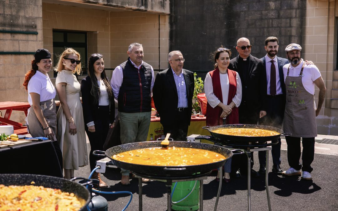 Paella Solidaria at St Thomas More College: Sharing Spanish Culture Through Food