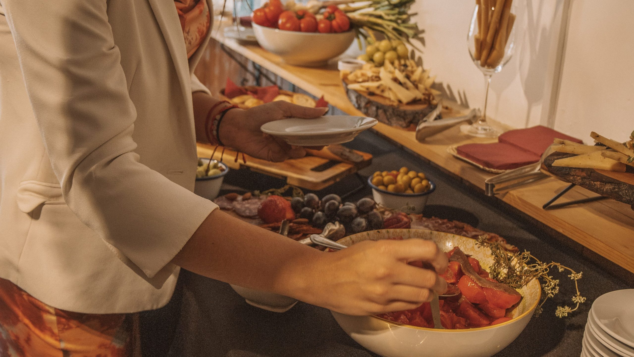Spanish tapas, Ibérico ham and wine served at Iber&Co Valletta